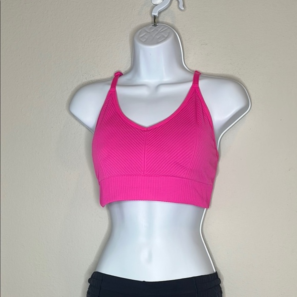 PINK Victoria's Secret Vibrant Pink Sports Bra